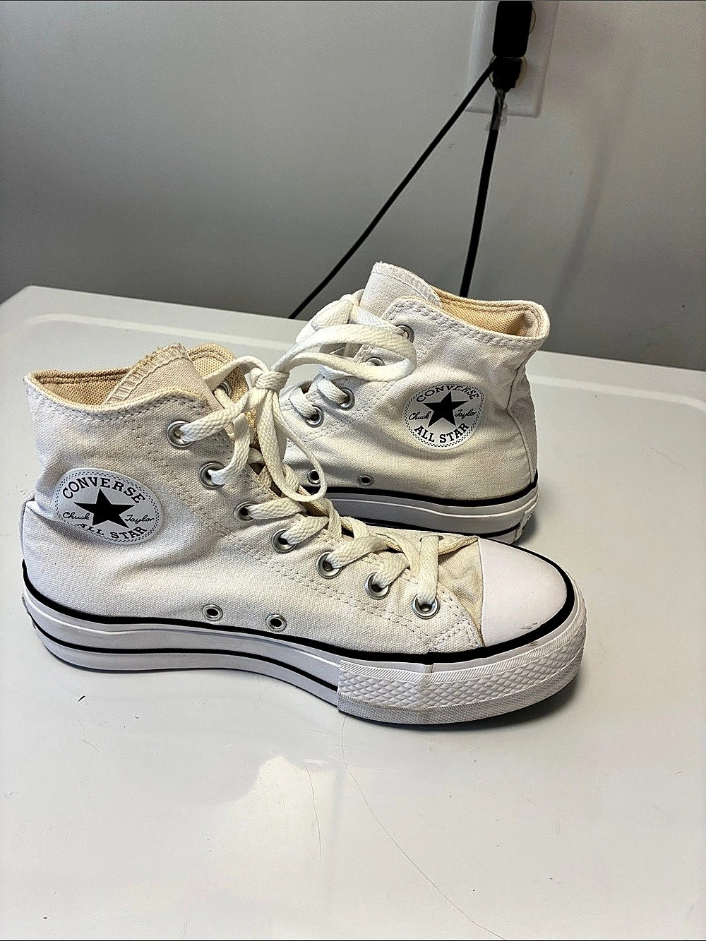Converse Chuck Taylor All Star High Top Sneakers White US 7